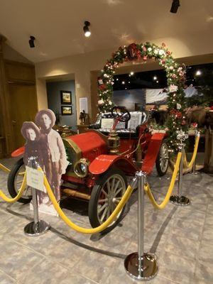 The Chisolm Trail Heritage Center Beautifully Decorated for the Holidays