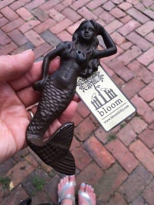 Got this mermaid hook