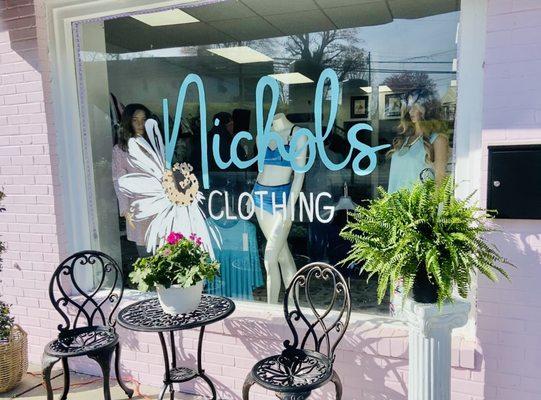 Nichols Clothing Storefront