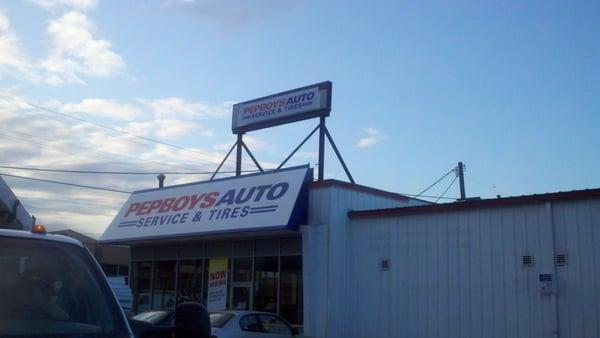 Awnings & Pylon Signs