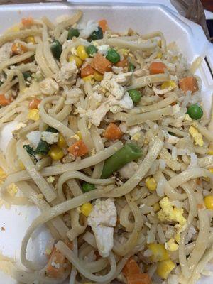 Chicken lo mein