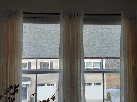 Hunter Douglas Roller Shades