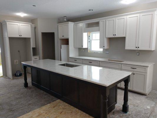 White Oaks Cabinetry