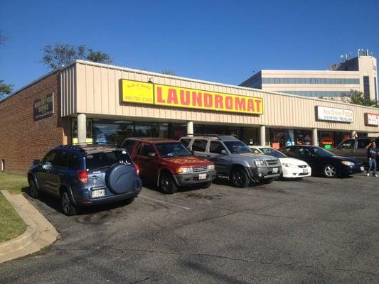 Tub O'suds Laundromat