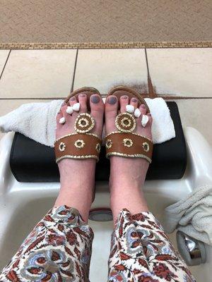 AMAZING pedicure. The massage was incredible, and they took time to hit pressure points in my legs and feet. Very friendly, and very quick!