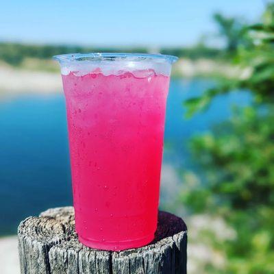 Pinkish Drink (dragon fruit lemonade)