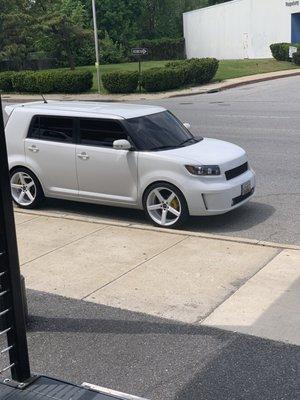 Scion xB on 20" Jnc026 White