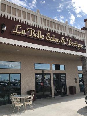 La Belle Salon & Boutique