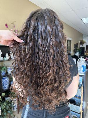 curly layers by xtine