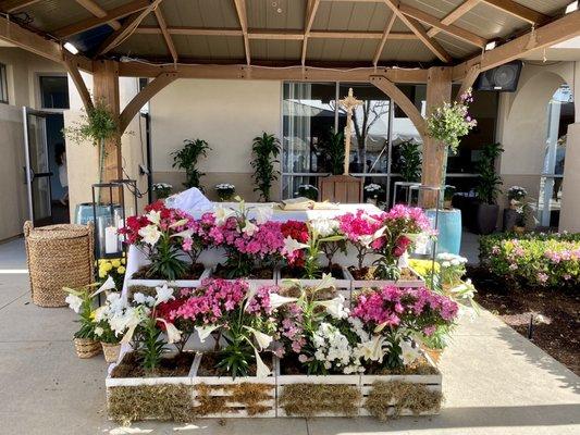 Easter 2021 Altar (outdoor mass)