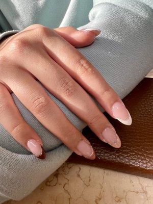 Neutral French manicure