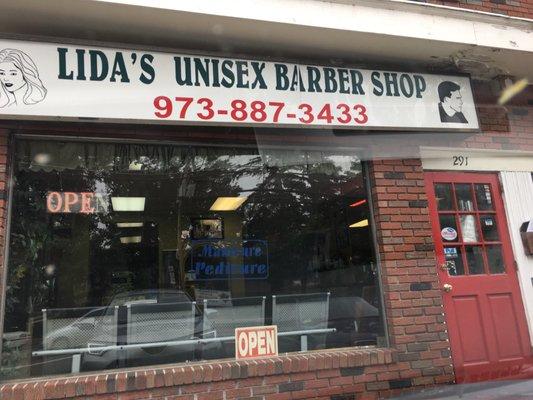 Lida's Unisex Barber Shop