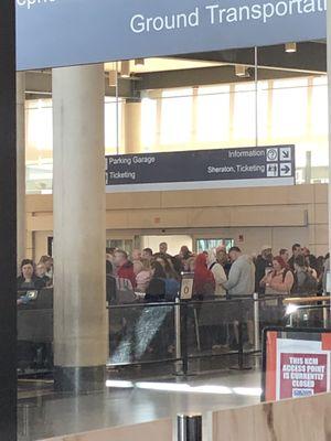 Long lines at Bradley International Airport (Windsor Locks, CT)