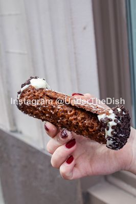 Florentine Cannoli