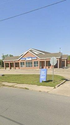 McGehee post office and parking lot