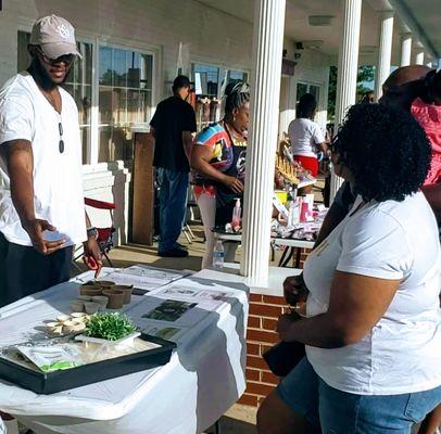 We go out to educate EVERYONE on the benefits of microgreens.