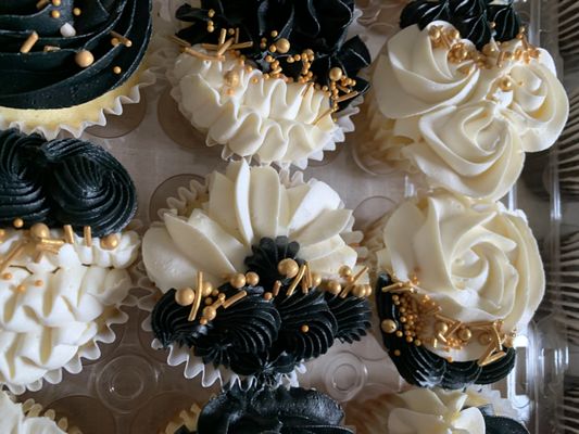 Elegant celebration cupcakes