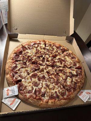 20inch Pepperoni lovers.