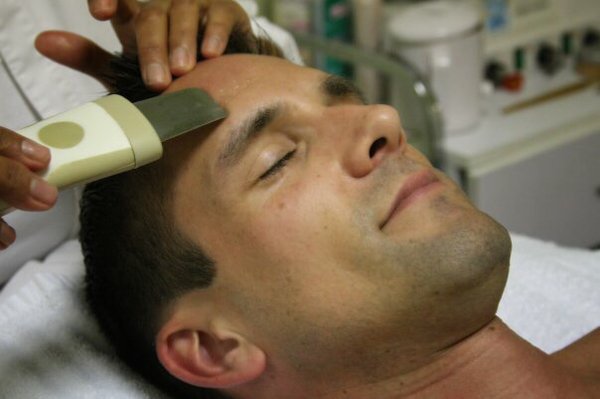 Ultrasonic exfoliation