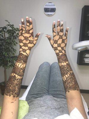 Henna tattoo