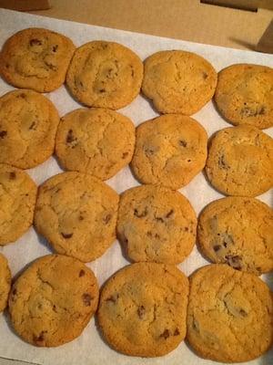 Warm buttery chocolate chip cookie delivery in The Woodlands, Texas