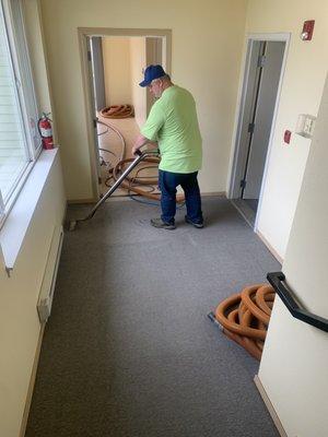 GT carpet cleaning on action.