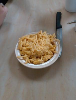 Mrs renee gave us a sample of there mac and cheese and it was to die for by far the best had me hooked