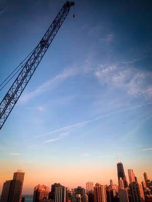 The 550 ton crane at sunset