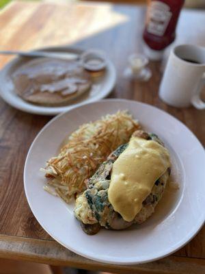 Salmon omelet