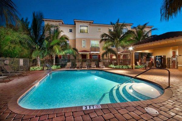 Vie Villas, Boca Raton FL