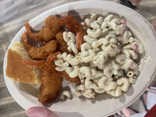 Fried shrimp and pasta salad