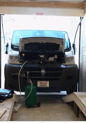 Oil Extraction Services! Get a cleaner, better oil change.