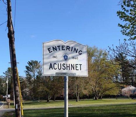 Entering Acushnet at the Rochester line.