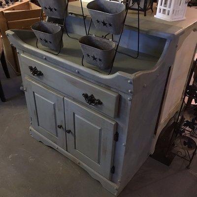 Antique dry sink