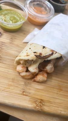 Shrimp taco (Fresh homemade tortilla)