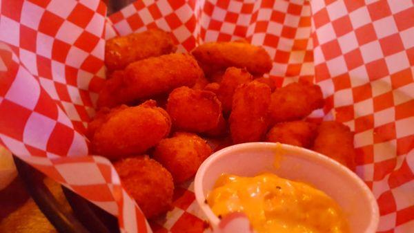 Cheese curds with a sriracha mayo.