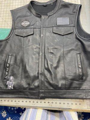 Here is another Picture of the front of the vest I added patches