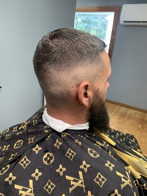 Mid skin fade