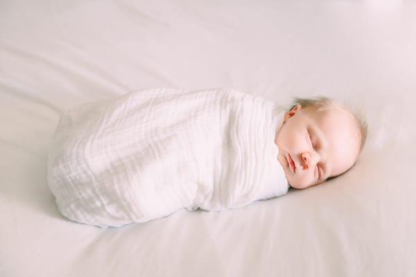 Lifestyle Newborn Photographer