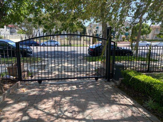 Replaced damaged gate with new one!