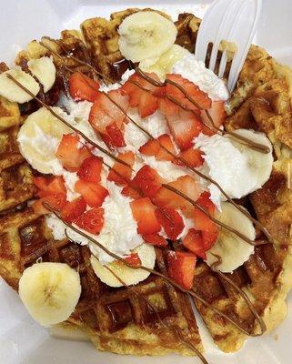 Our waffle contains high quality protein, vitamins, nutrients and 100% whole grains oats.