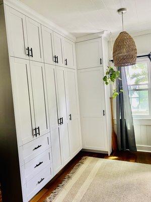 Bedroom cabinets