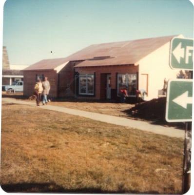 Building the Chamber 1979