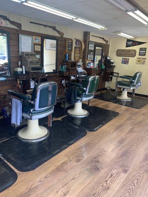 Ye Olde Barber Shop