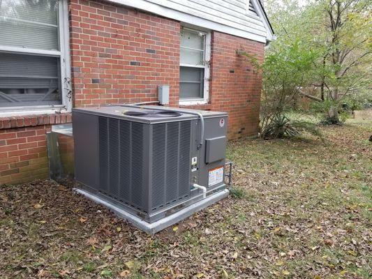 Rheem gas package system installed with pride!