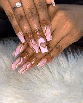 Follow@rossvegasnailz For the love of this pink lil square set