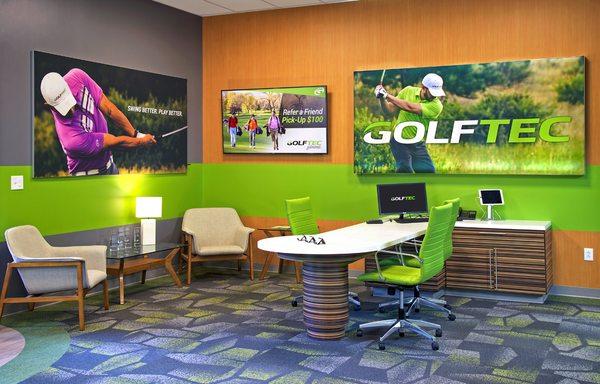 GOLFTEC lobby