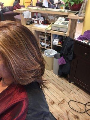 Soft highlights and long layers.