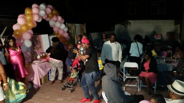 Backyard Babyshower