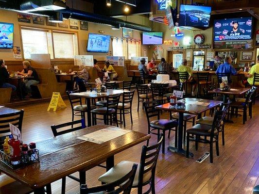 Panini's Bar & Grill (Euclid Ohio)